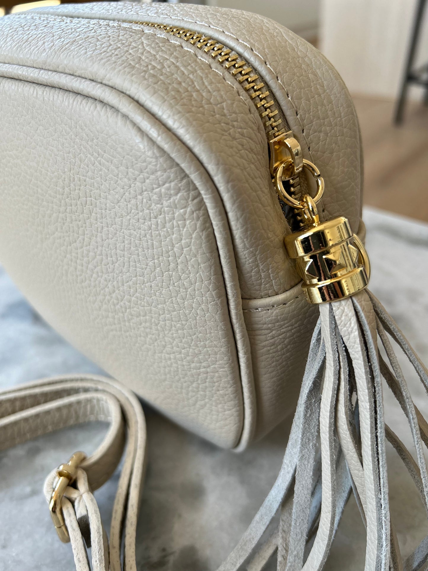 Tassel Disco Leather handbag in Beige