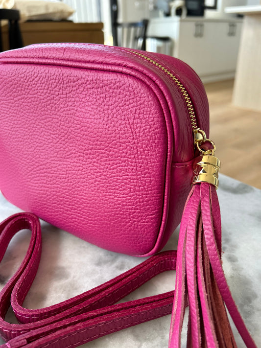 Tassel disco leather handbag in Bright Pink