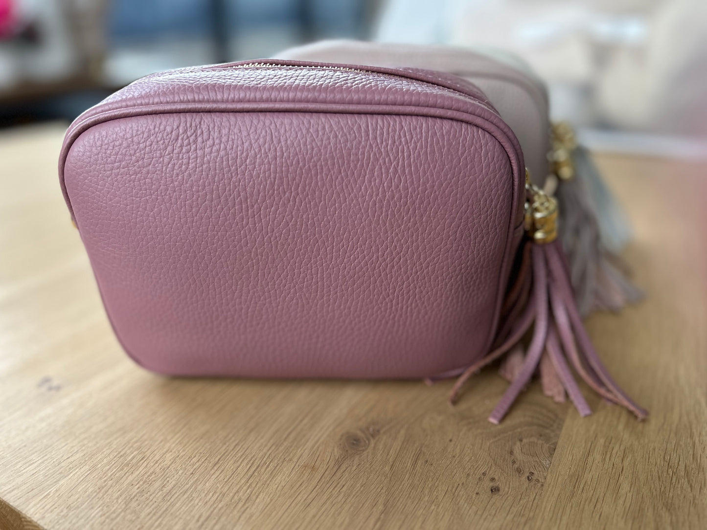 Semplice dusty pink crossbody strap