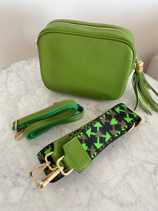 Tassel disco leather handbag in Green
