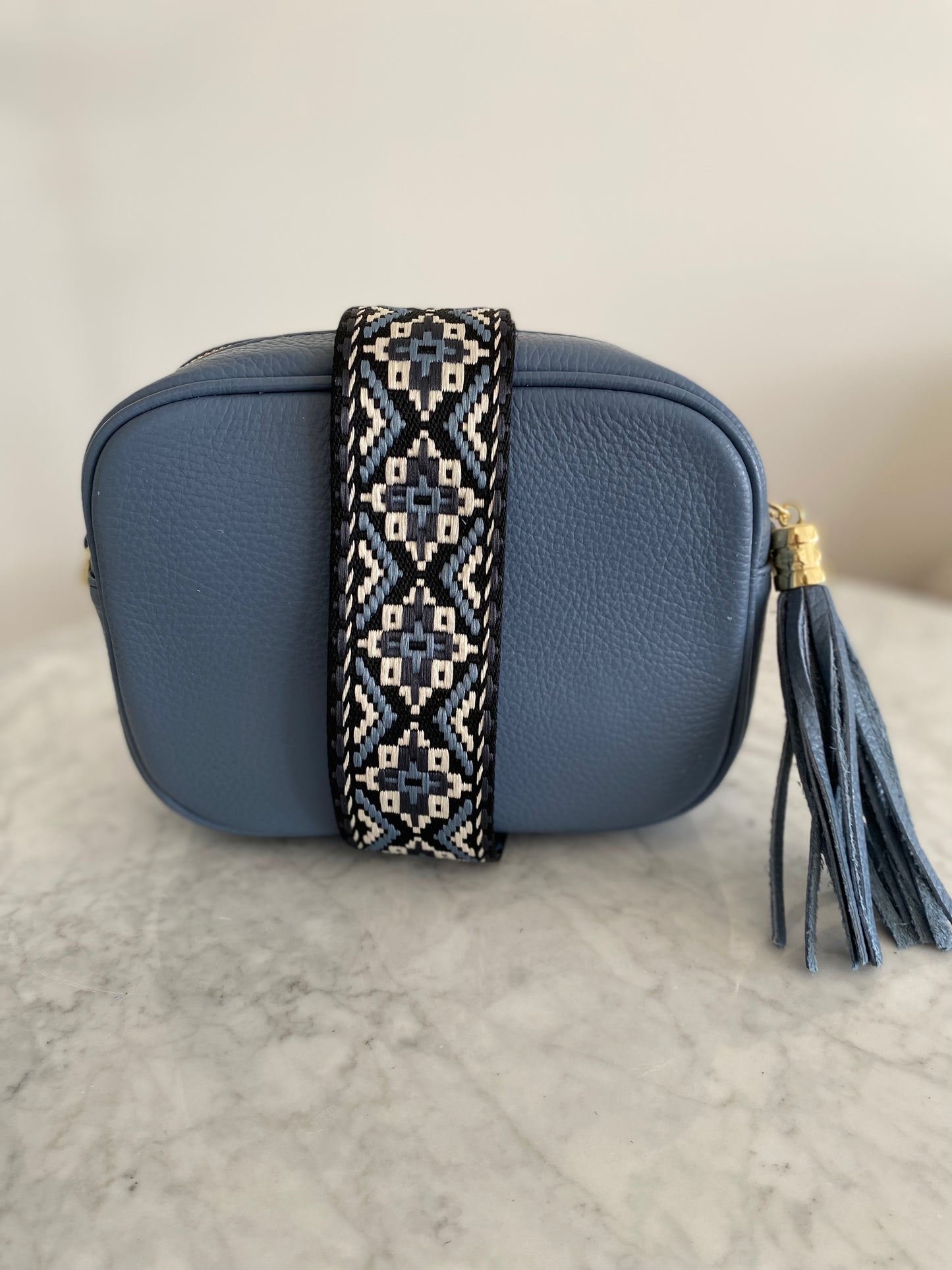 Arazzo Two toned blue and white crossbody strap