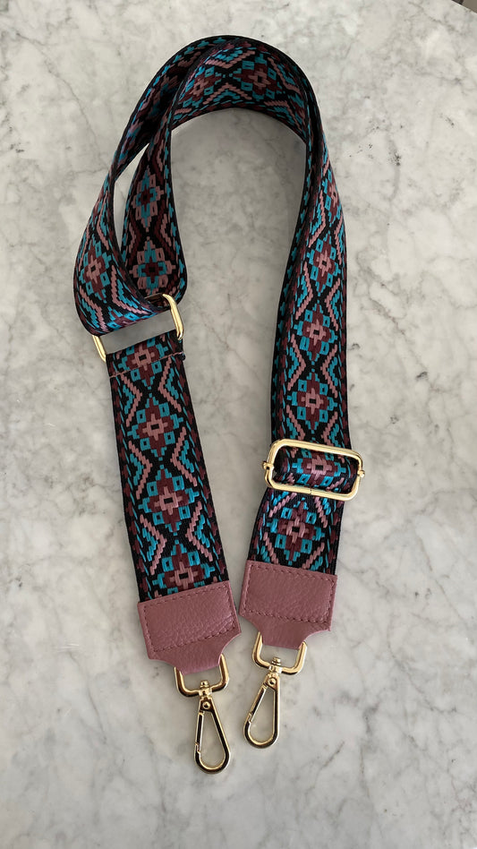 Arazzo Pink blue black strap