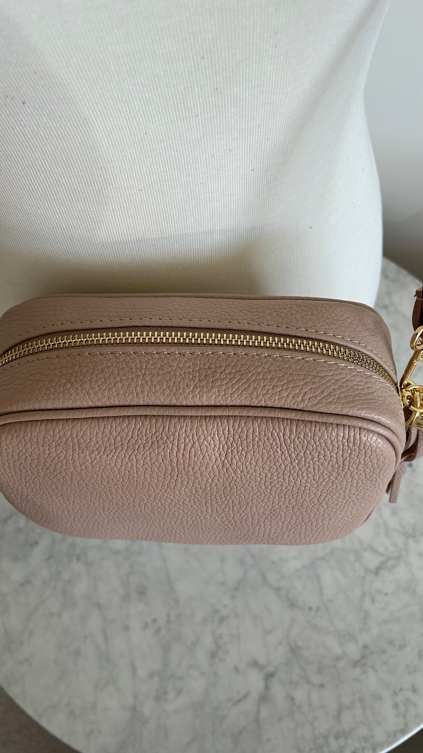 Tassel disco leather handbag in blush Pink